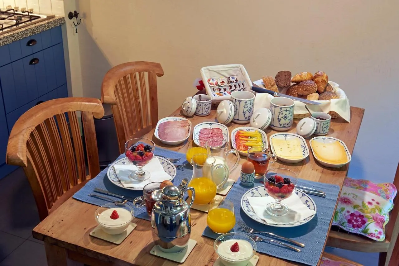 Huys en Hoff Aen Den Haspel Bed and Breakfast Oirschot